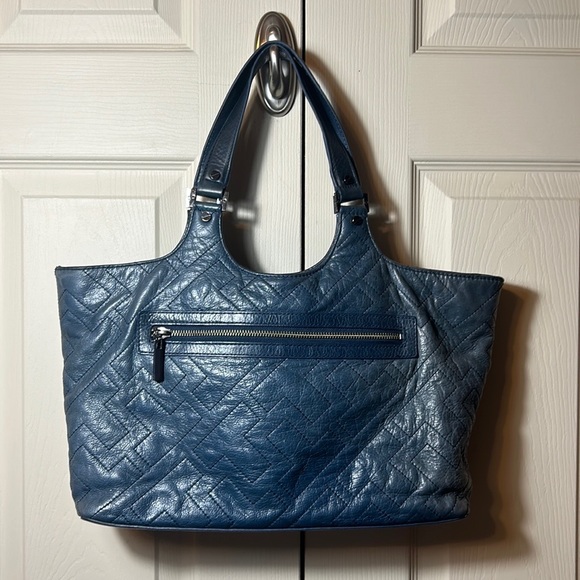 Tory Burch Handbags - Tory Burch Vintage Quilted T Lambskin Purse